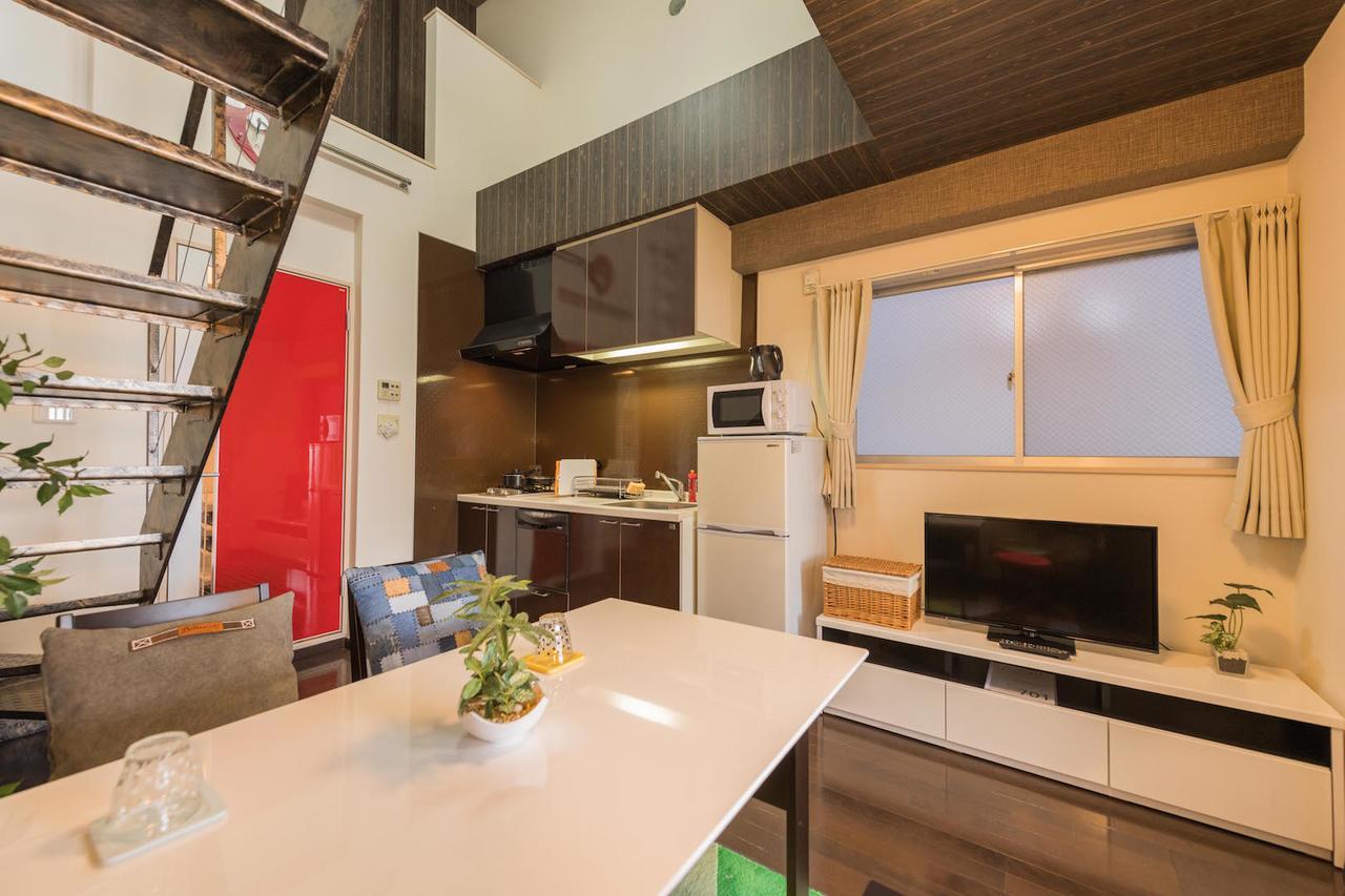 Yeah Room Zeus The Garden Osaka Exterior photo
